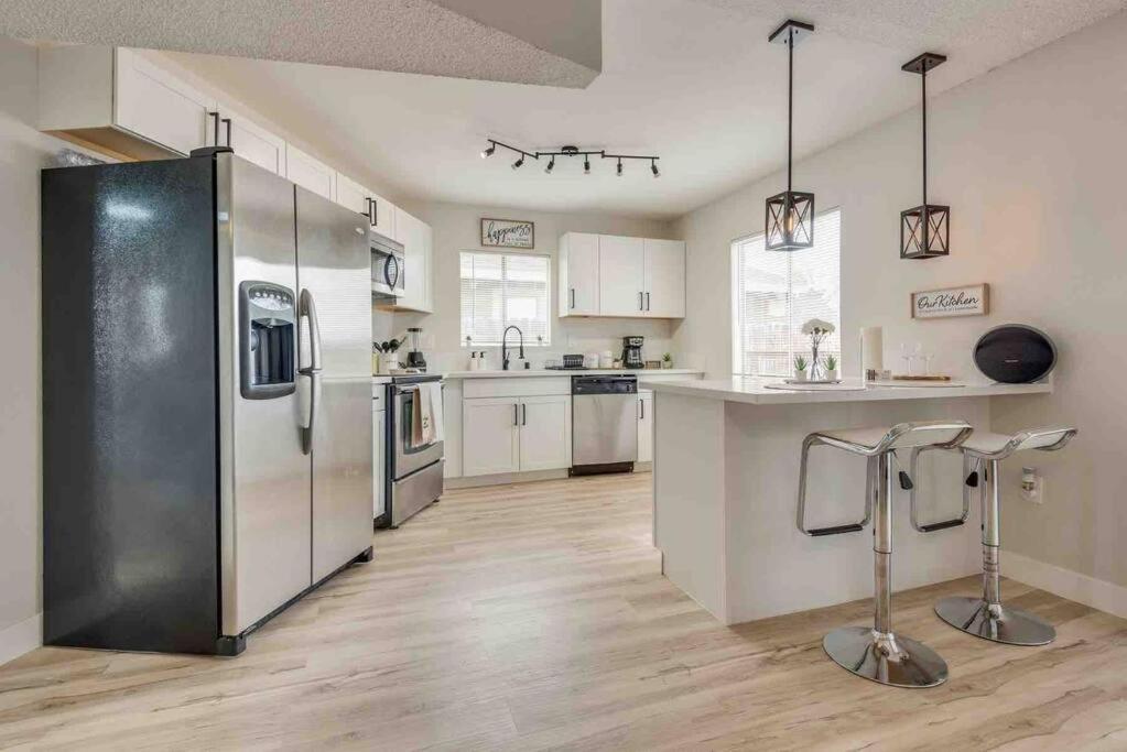 Cozy Home! 16 Min Away From Strip And Fremont لاس فيغاس المظهر الخارجي الصورة